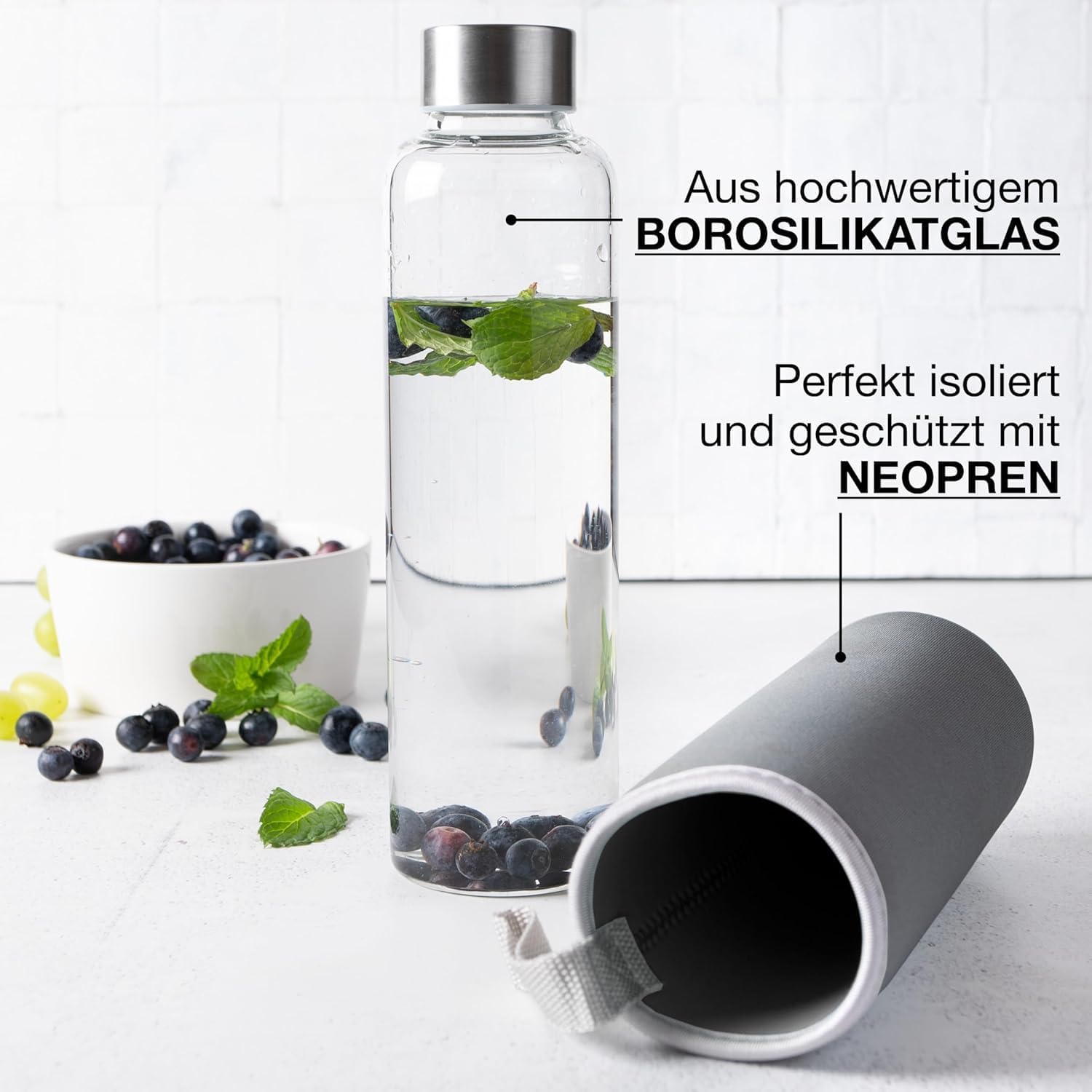 Moritz & Moritz Glas-Trinkflasche auslaufsicher mit Neoprenhuelle