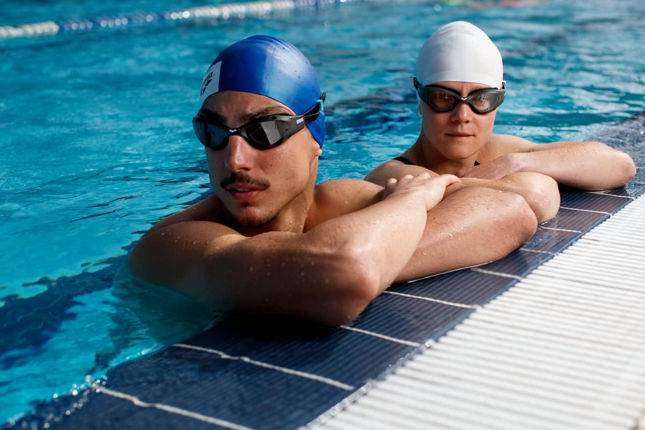 arena The One Schwimmbrille Unisex Antibeschlag UV-Schutz breite Glaeser