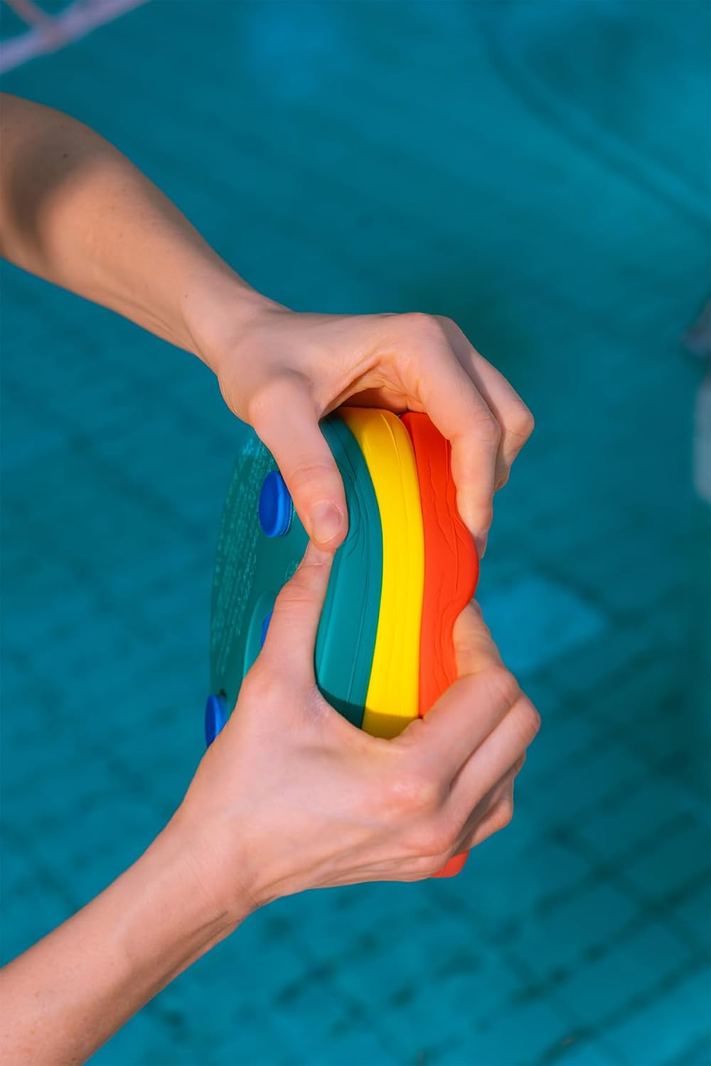 Delphin Schwimmscheiben rot gelb gruen bis 60 kg Schwimmhilfe 4291