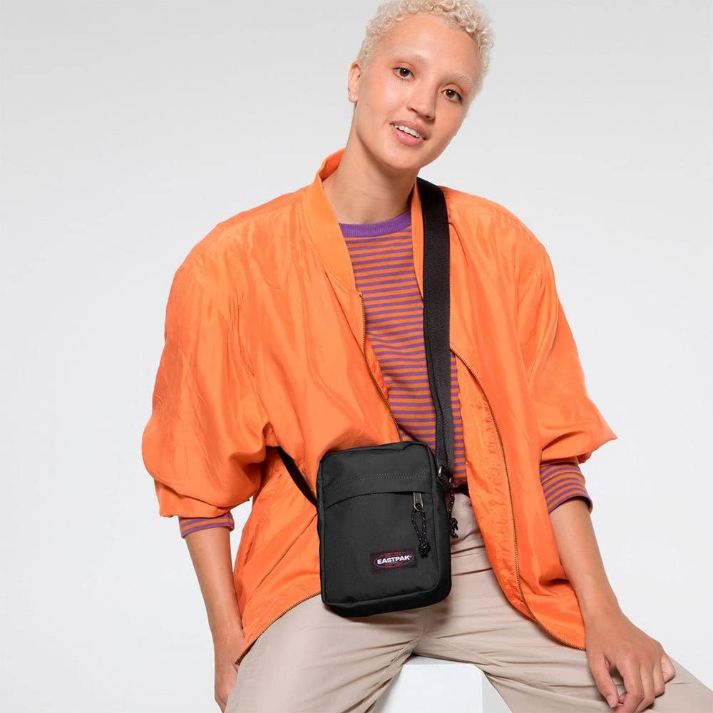 Eastpak The One Umhaengetasche Schultertasche kompakt schwarZ