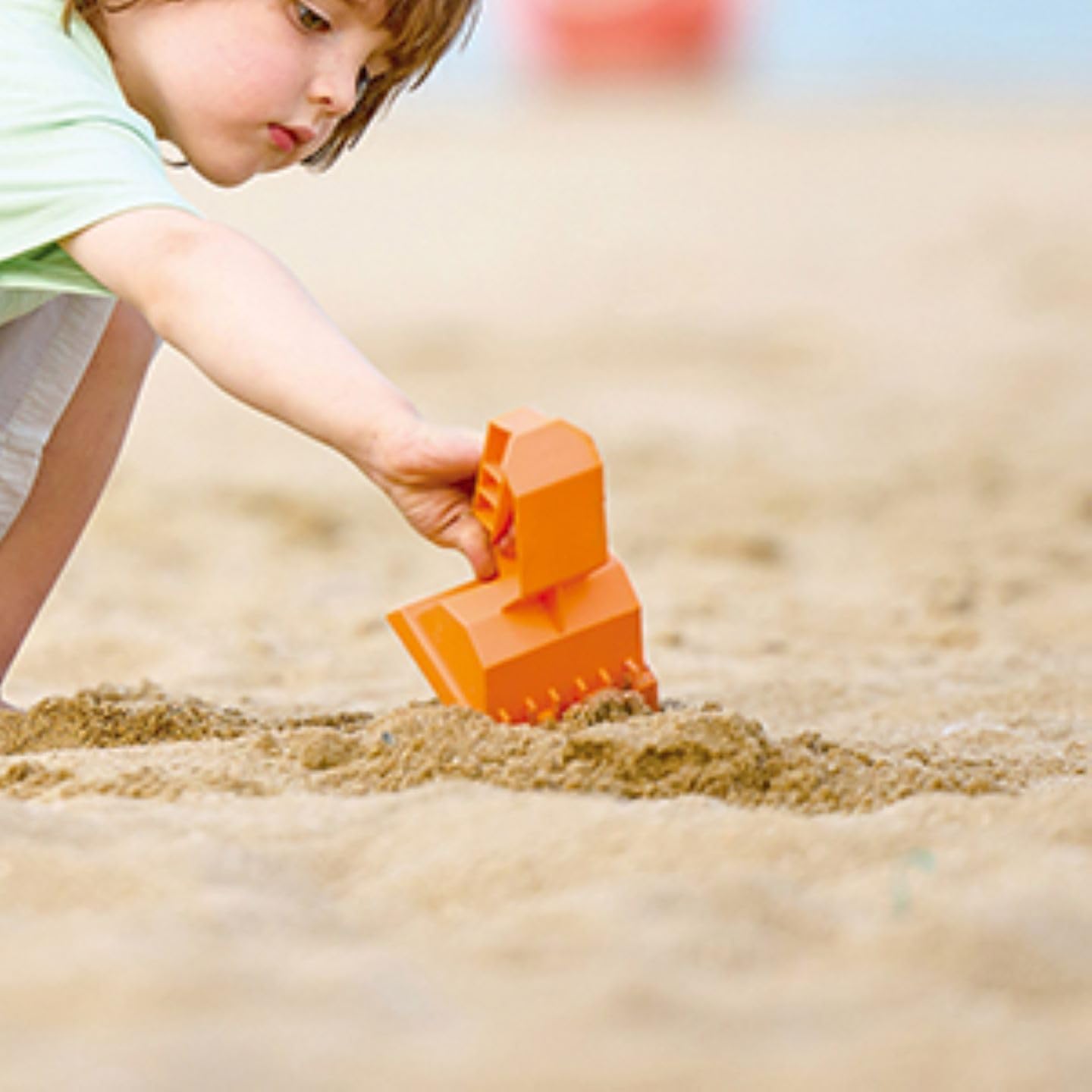 Hape Sandspielzeug Baustelle Set 4-teilig Kinder Sandkasten Spielzeug
