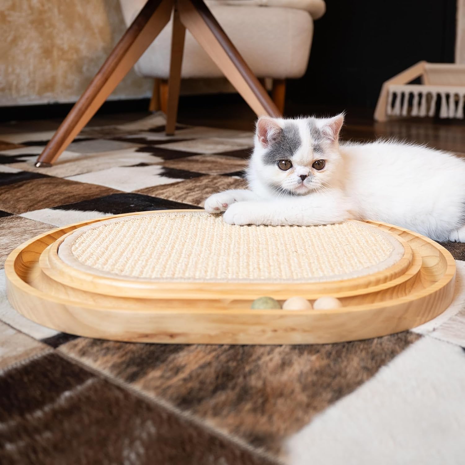 Katzen Kratzbrett Sisal 43x33cm Kratzmatte mit Spielzeug Catnip