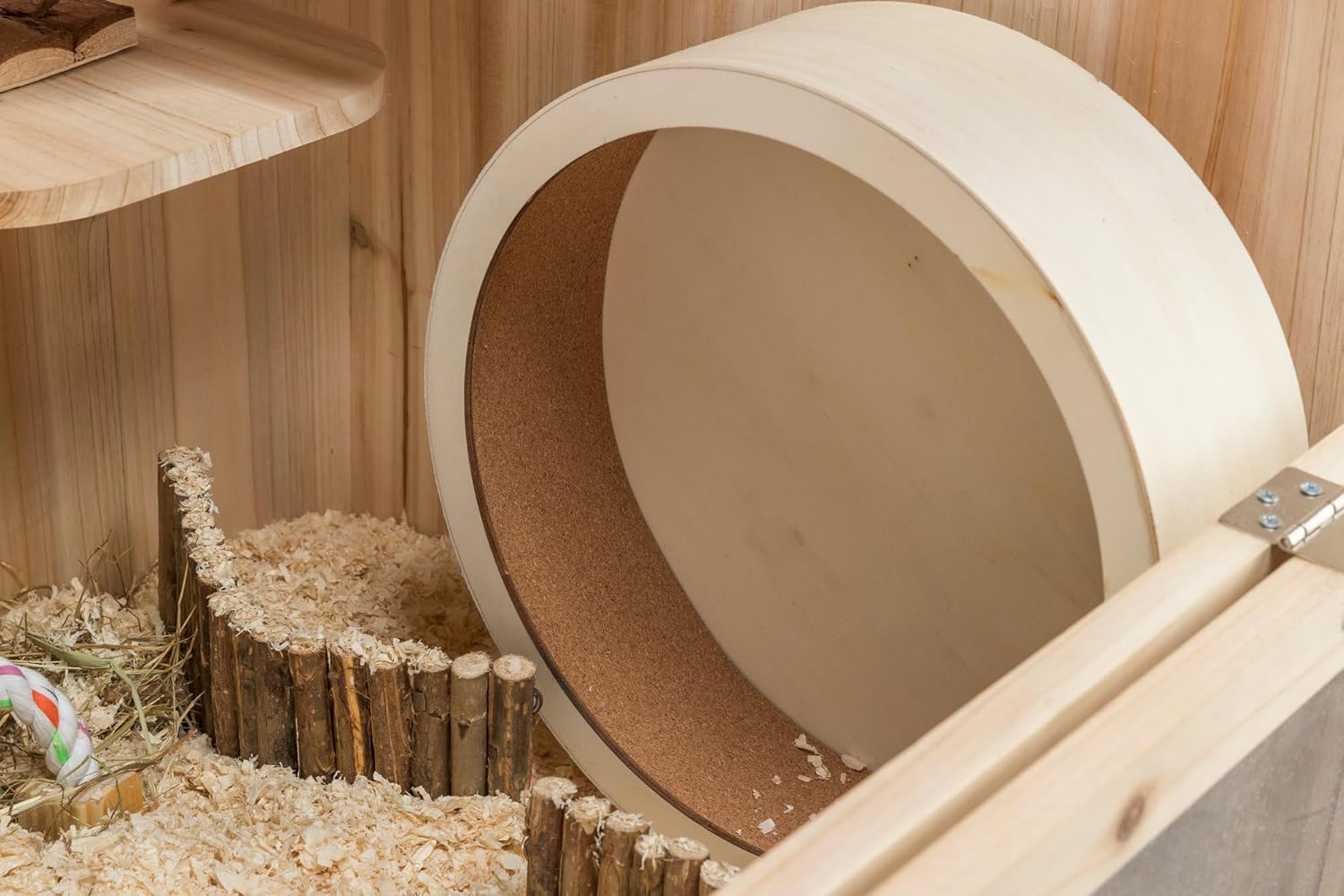 Trixie Hamsterlaufrad Holz ø28cm geschlossene Korklaufflaeche leise 15cm-28cm
