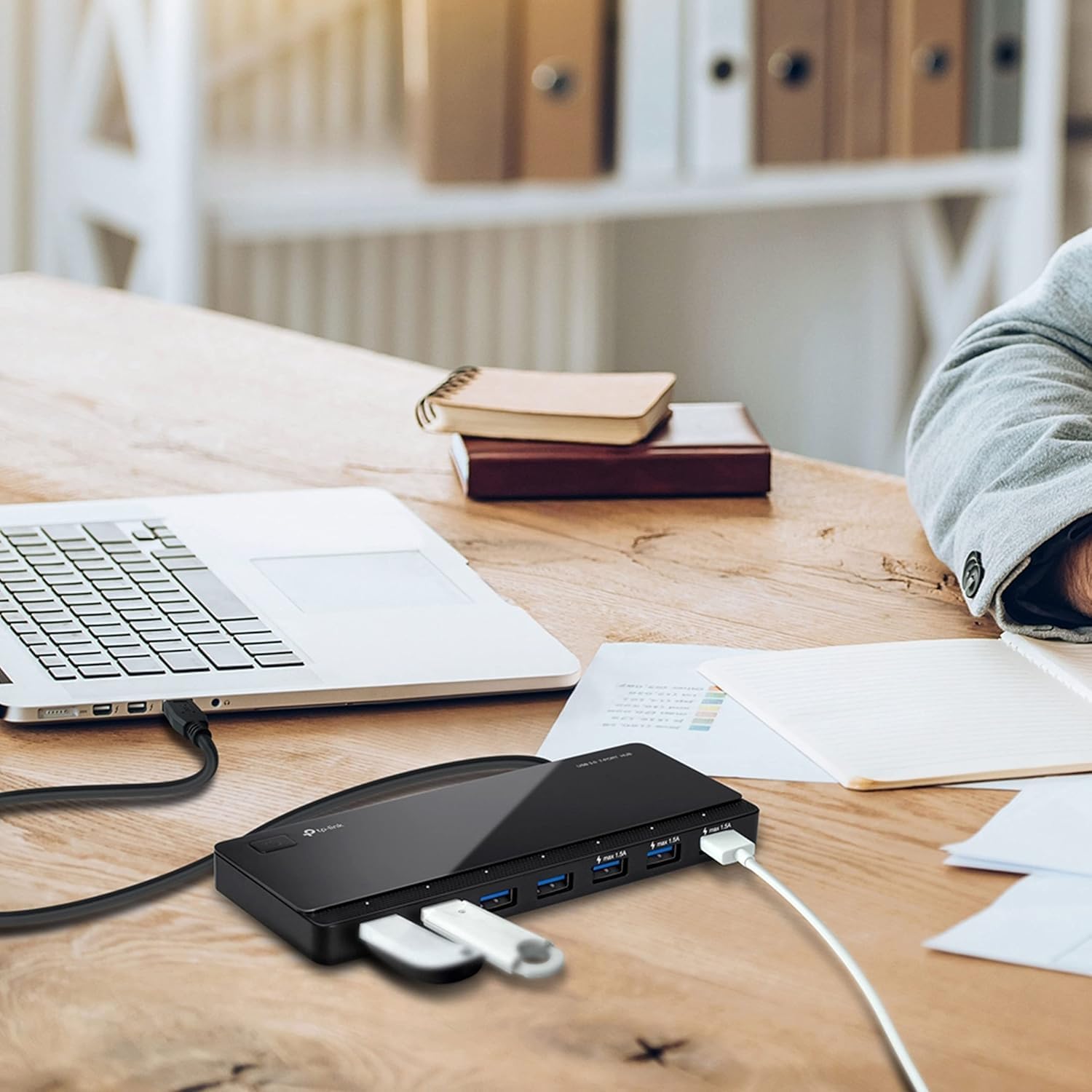 TP-Link UH700 7‑Port USB 3.0 Hub mit Netzteil USB-Verteiler