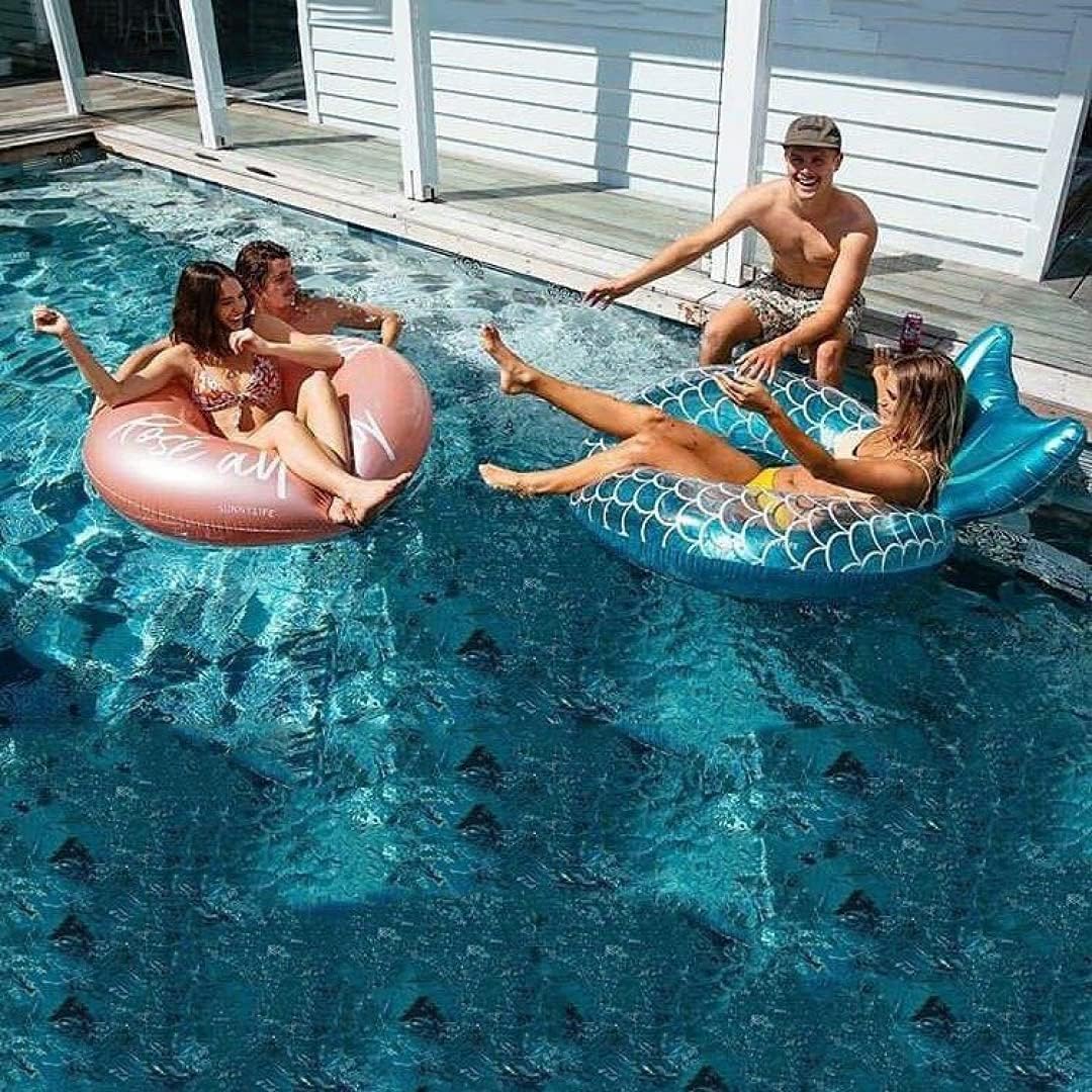 Schwimmring Erwachsene 105 cm Aufblasbar Schwimmreifen Pool Strand Wasserspielze