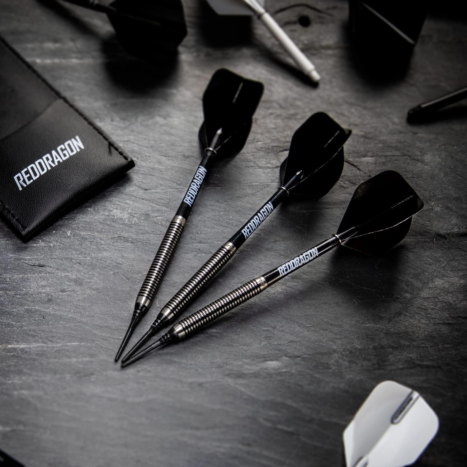 Red Dragon Pegasus Tungsten Softdarts oder Set mit Shafts Flights