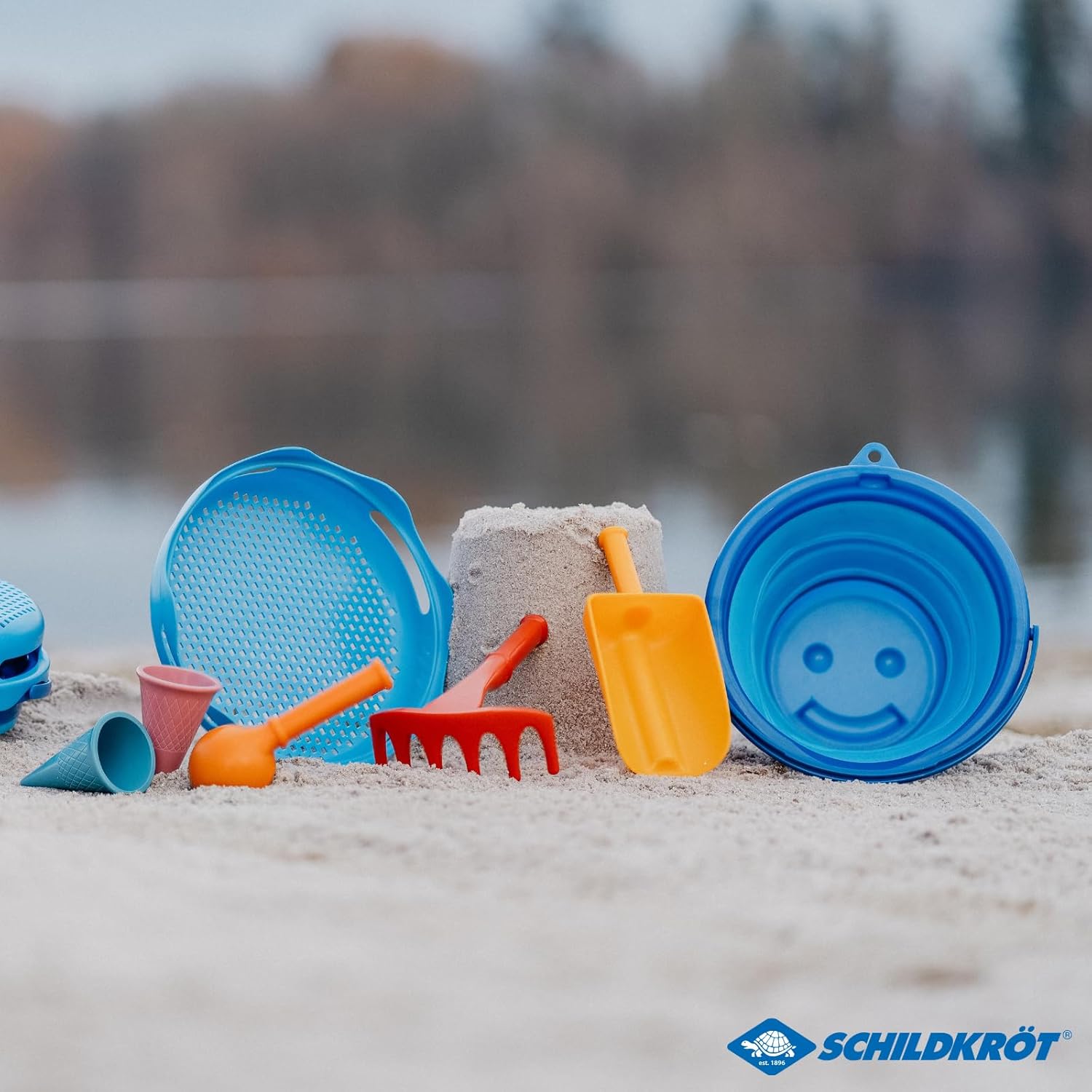 Schildkroet Sandspielzeug Set 7in1 mit faltbarem Eimer Kinder Strandspielzeug