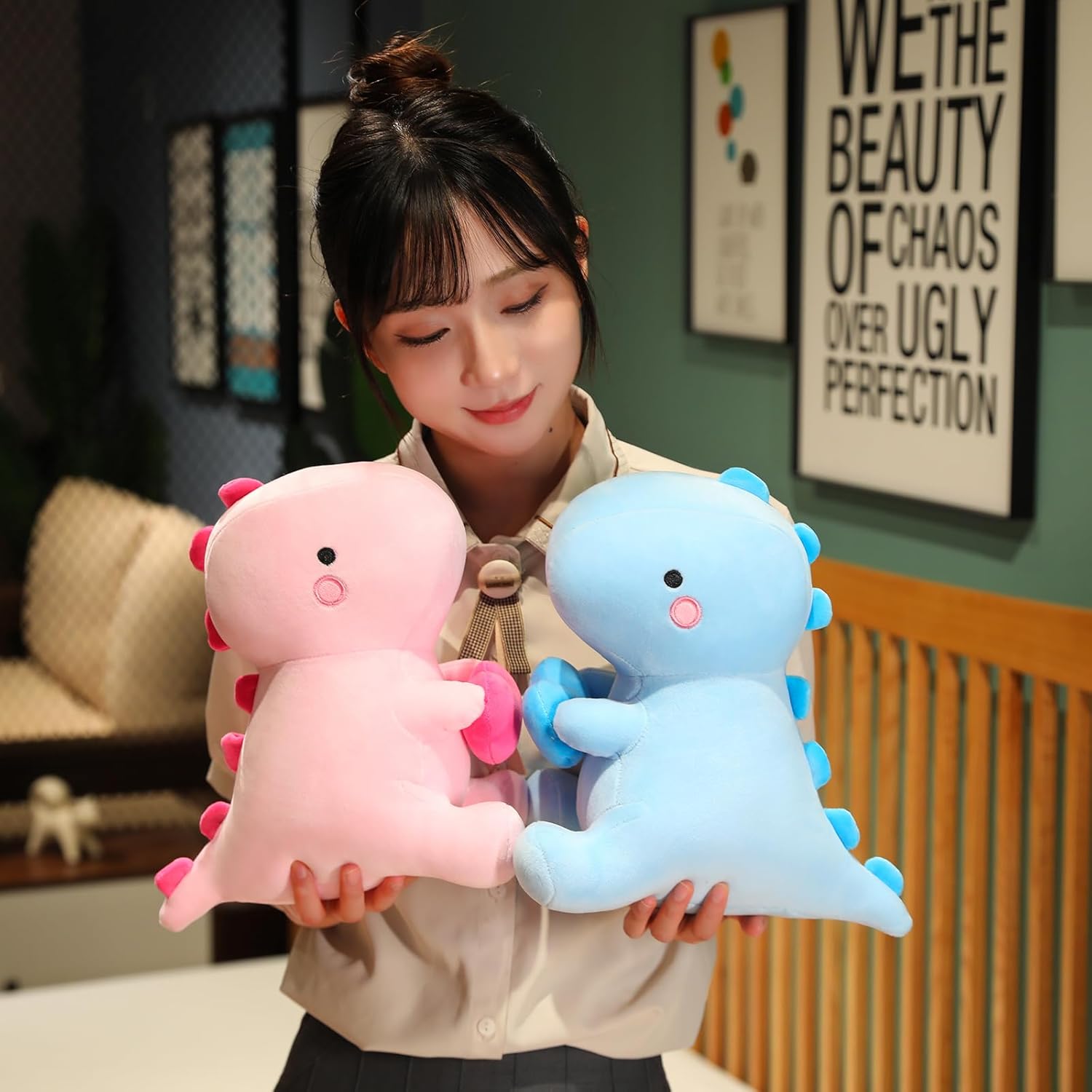 Dino Plueschtier mit Herz 30cm-50cm rosa Kuscheltier Valentinstag