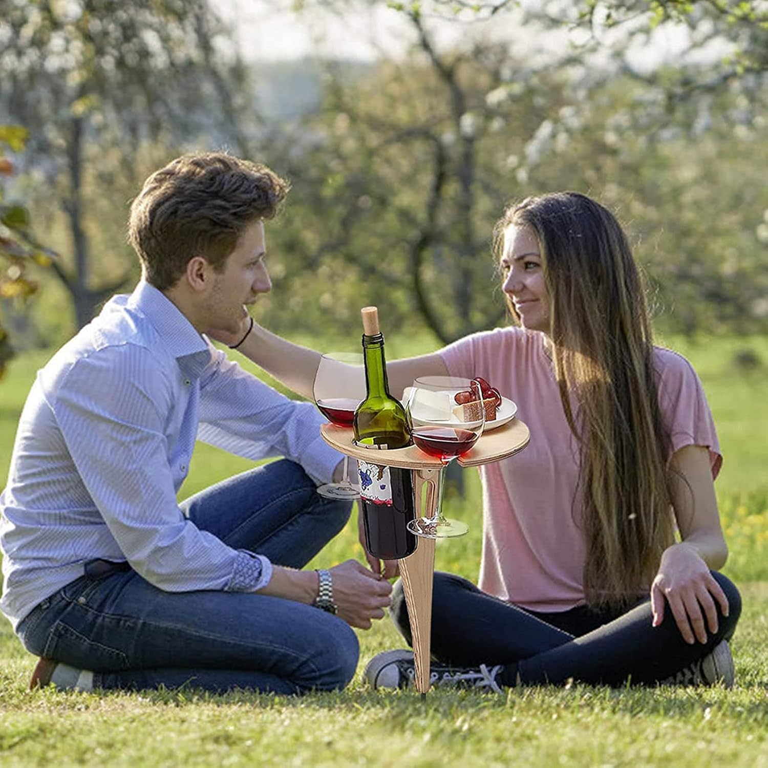 Hyxodjy Klappbarer tragbarer Picknick-Weintisch aus Holz fuer Camping Garten