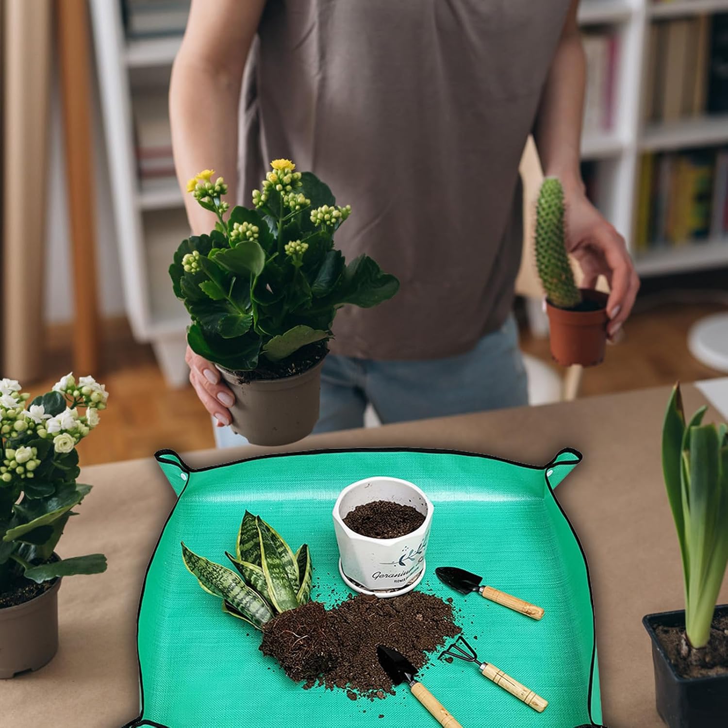VEGCOO Pflanzmatte 100 x 100 cm wasserdichte Umtopfmatte mit Bodenlockerungswerk