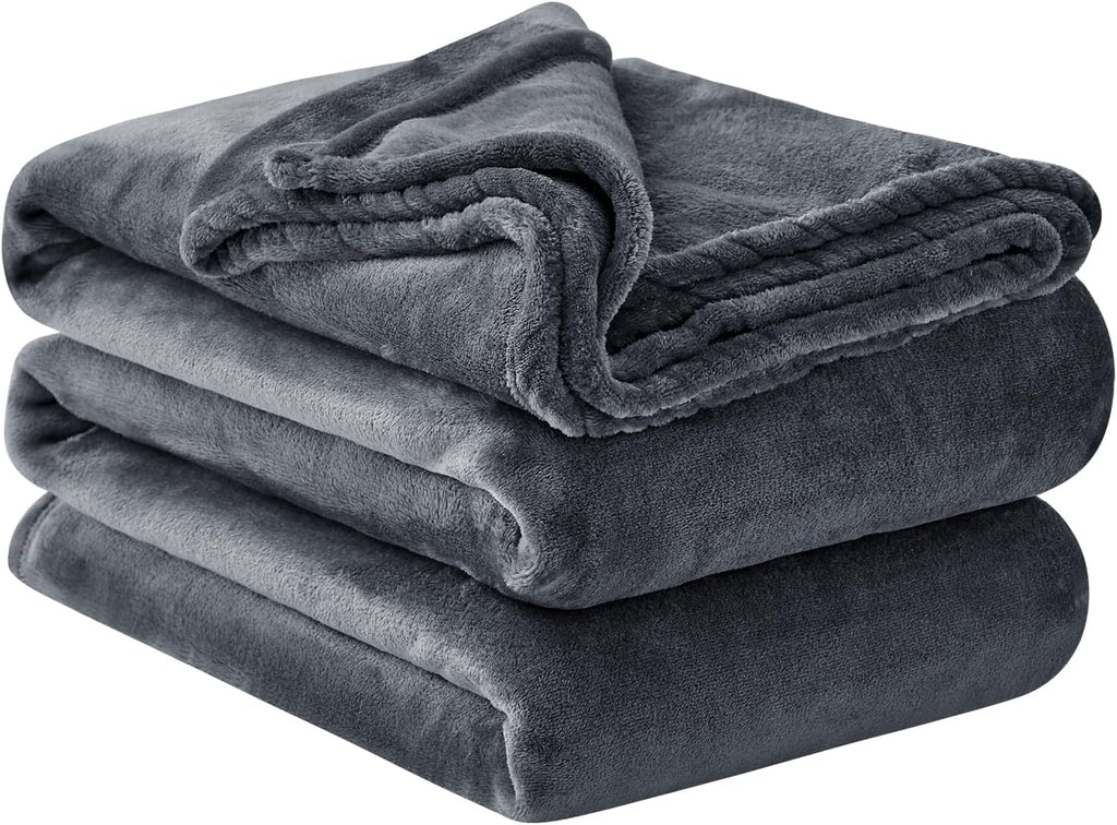 Aisbo Kuscheldecke 150×200 cm Flauschig Fleecedecke Grau 150cm-270cm