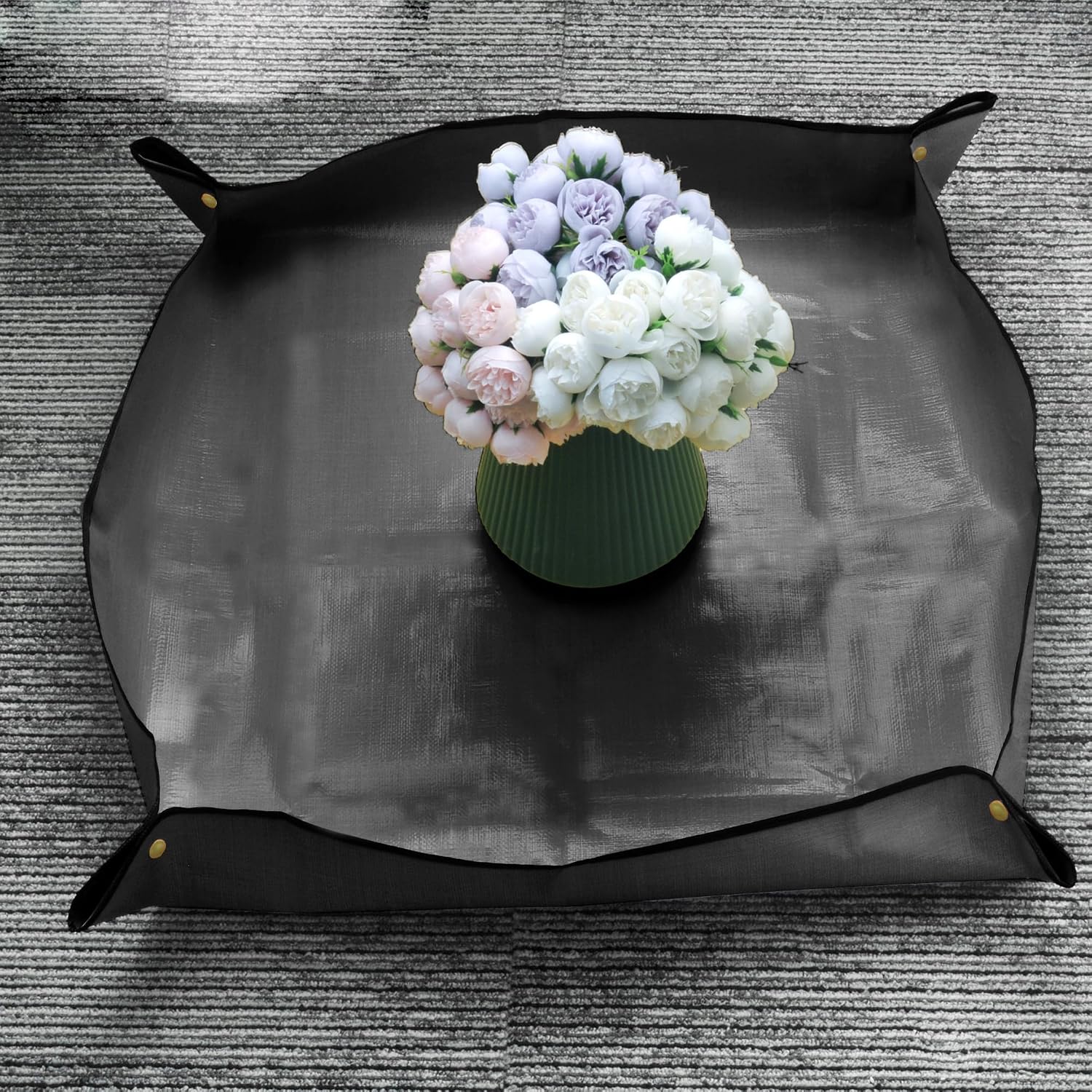 Umtopfmatte 100×100 cm Schwarz faltbar PE mit Kupferhaken