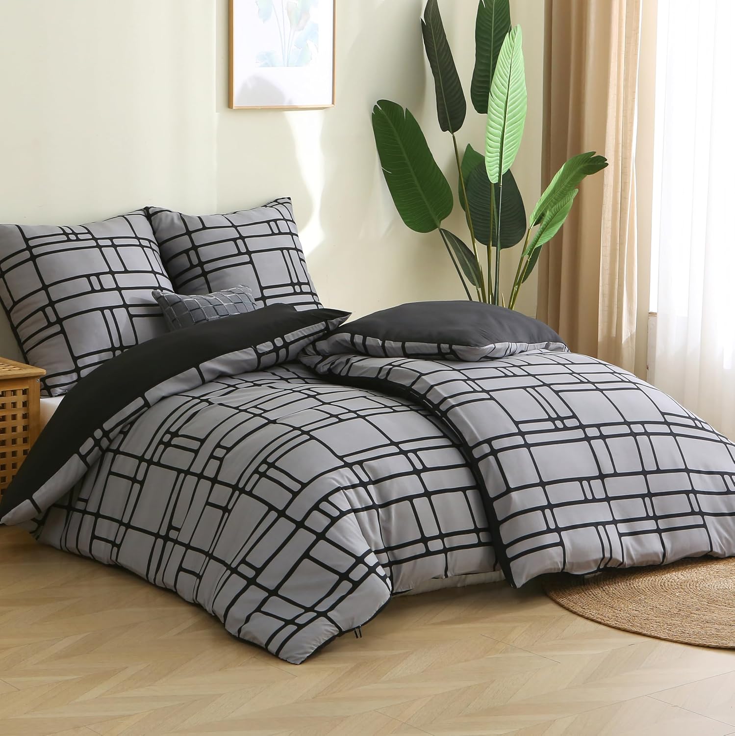 Bettwaesche 135x200 Mikrofaser Grau 4-teilig mit Reissverschluss OeKO-TEX 200cm-240