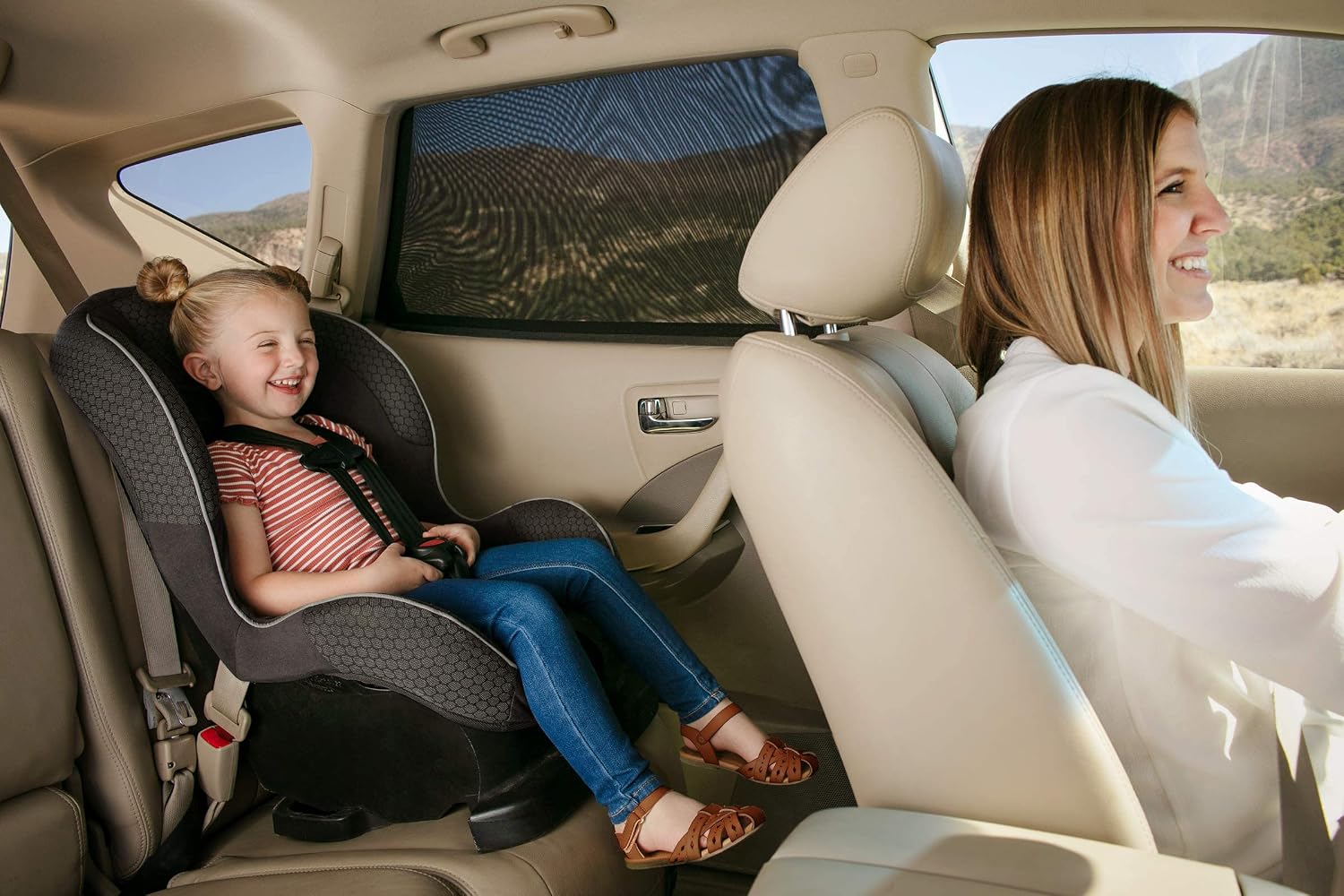 Auto-Sonnenschutz dehnbar atmungsaktiv, 2er Set fuer Kinder, universell passend
