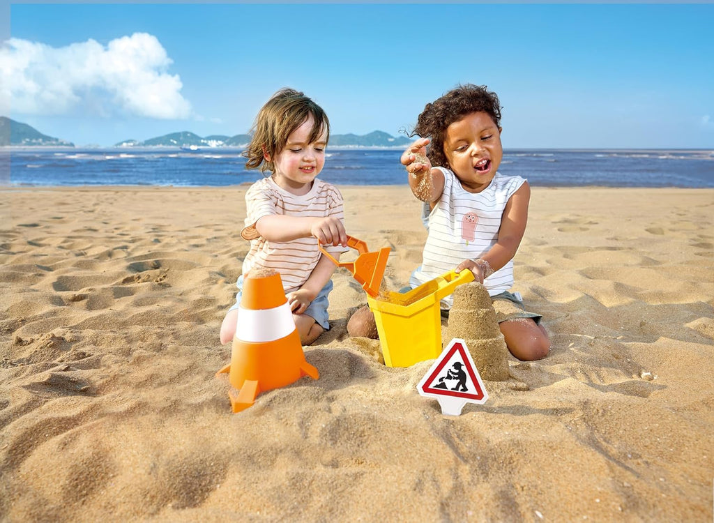 Hape Sandspielzeug Baustelle Set 4-teilig Kinder Sandkasten Spielzeug