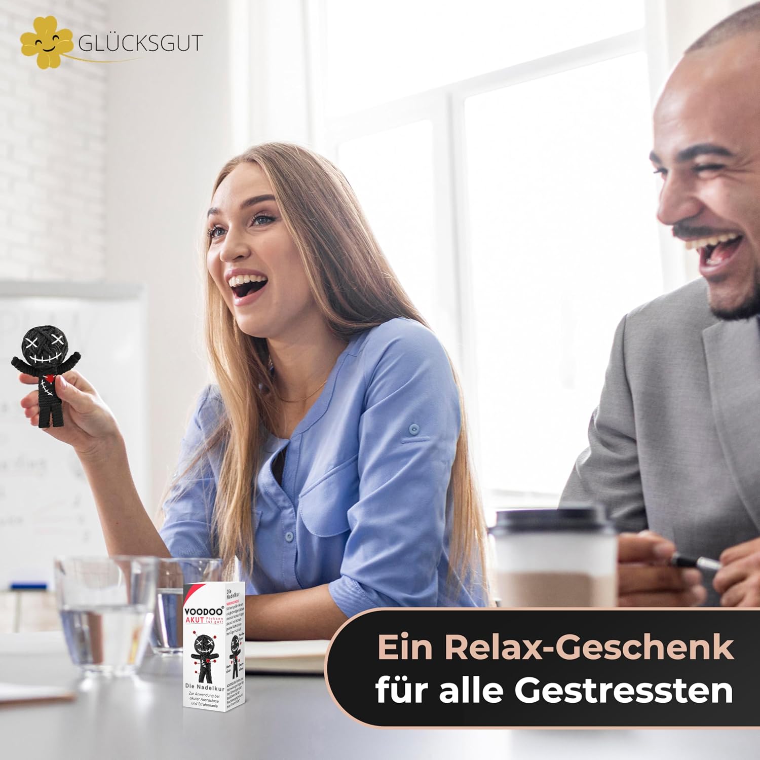 Voodoo Puppe 7,5 cm mit Nadeln Scherzartikel Anti Stress Geschenk Buero