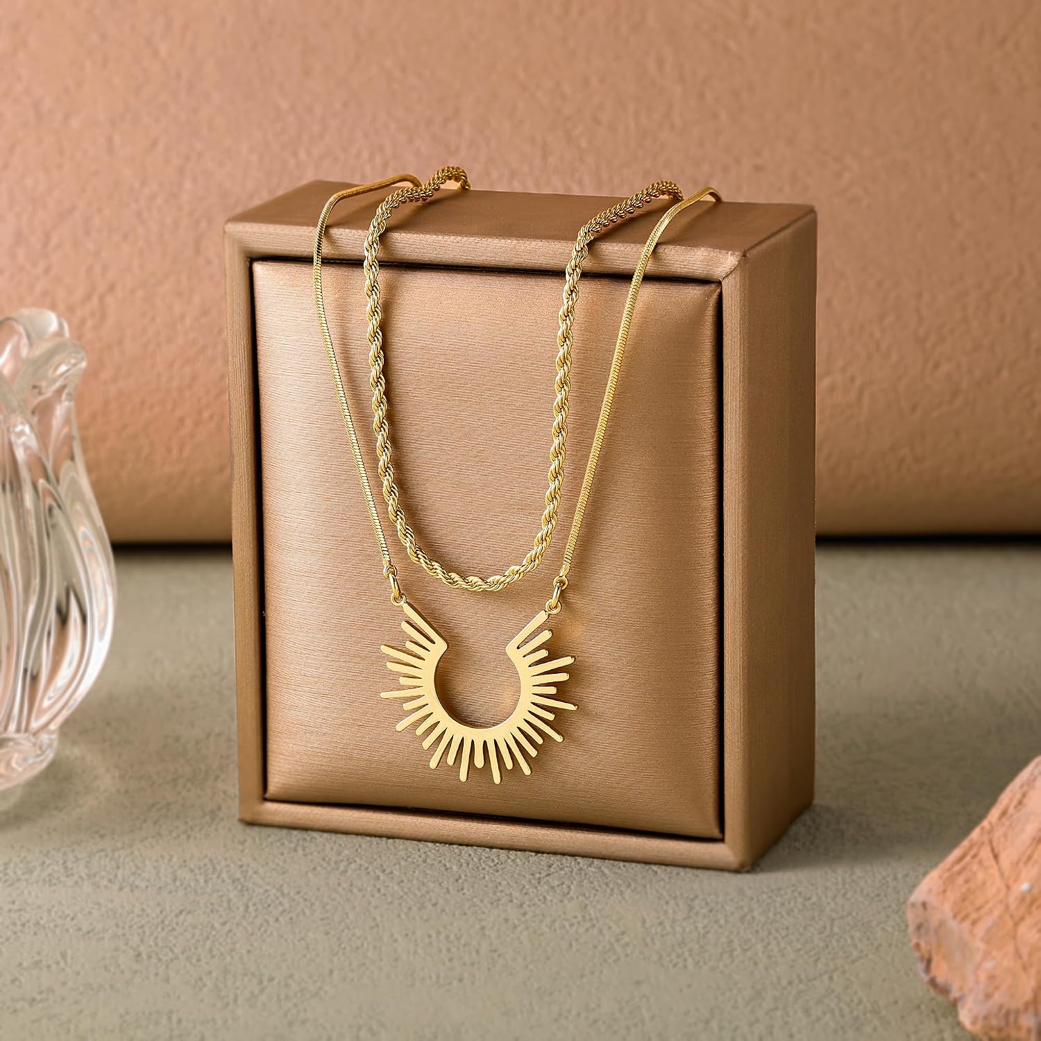 Tewiky Sonnenanhaenger Halskette Damen 14K Gold vergoldet Silber Layering