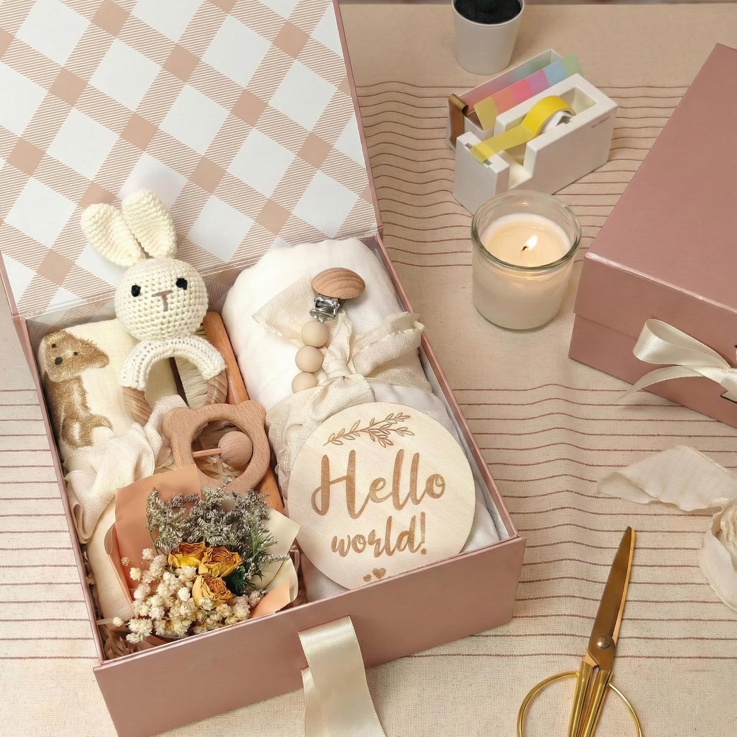 Geschenkbox Weiss 33,5×27×12,5 cm mit Magnetdeckel und Schleife