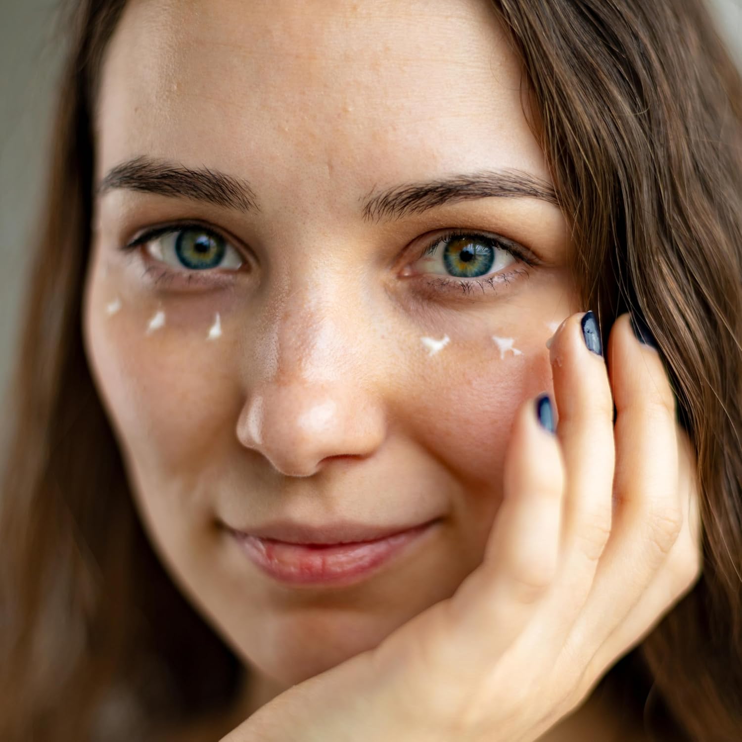 LOBEY Hyaluron Augencreme Anti-Falten gegen Augenringe Pflege