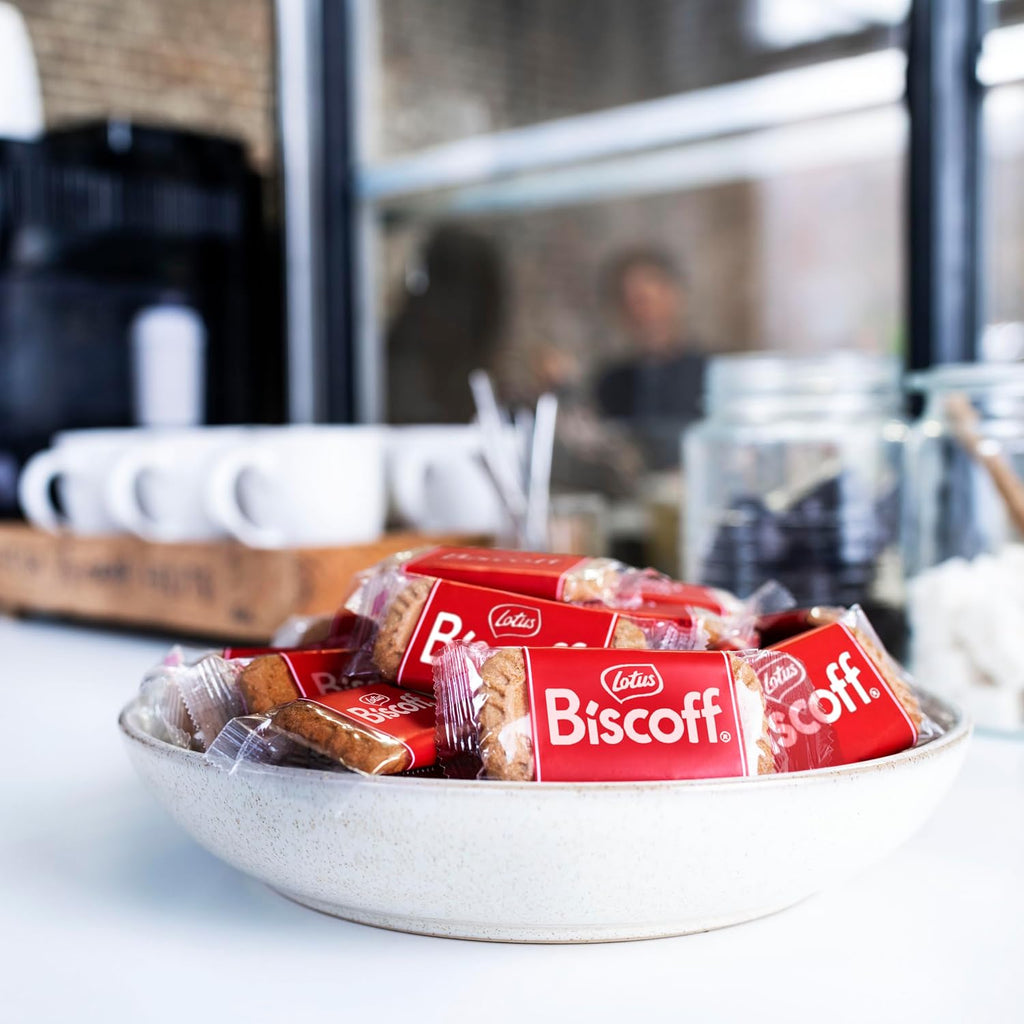 Lotus Biscoff karamellisierter Keks einzeln verpackt 300 Stueck Ei enthalten