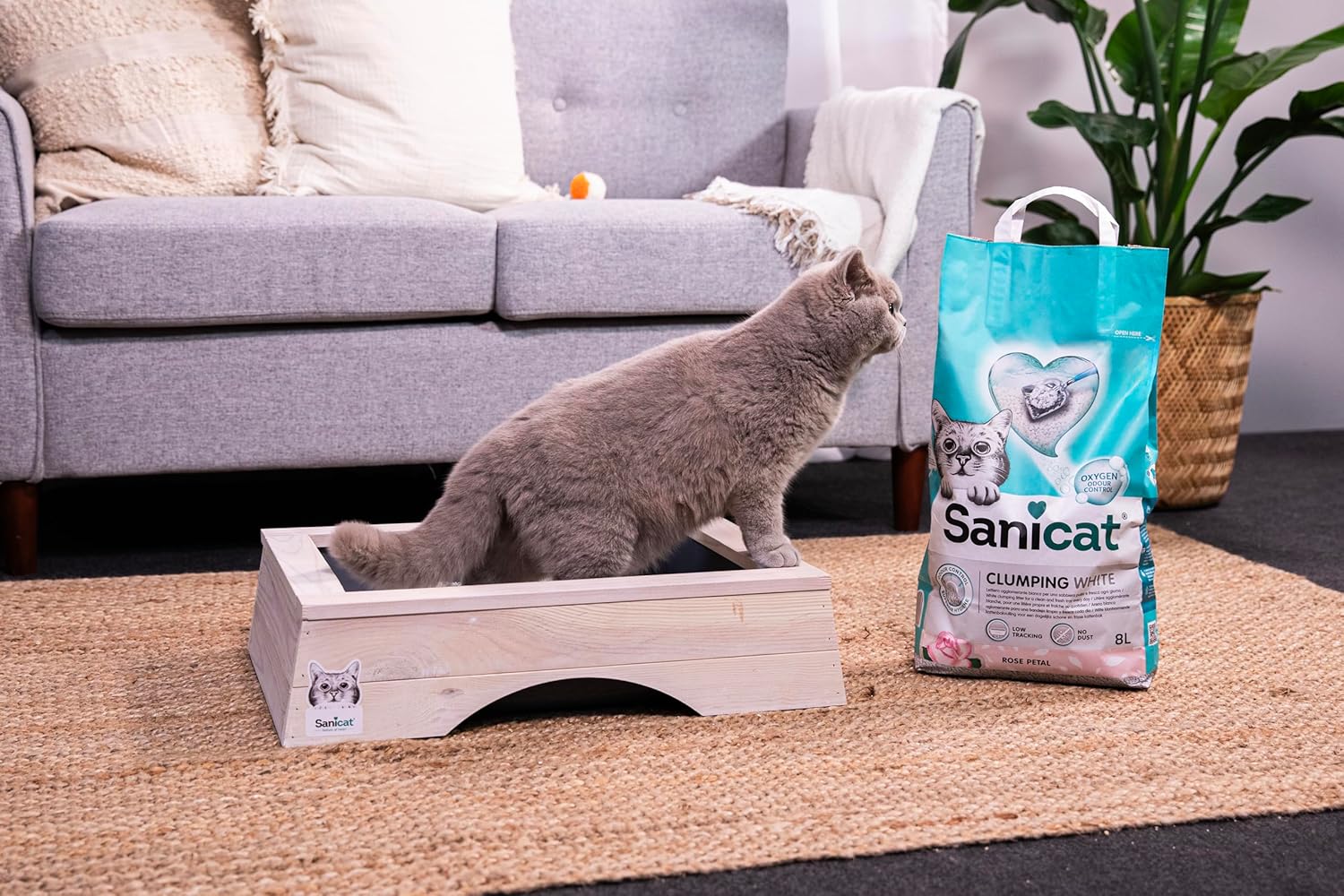 Sanicat Weisse Klumpstreu 8L mit Rosenduft geruchsbindend