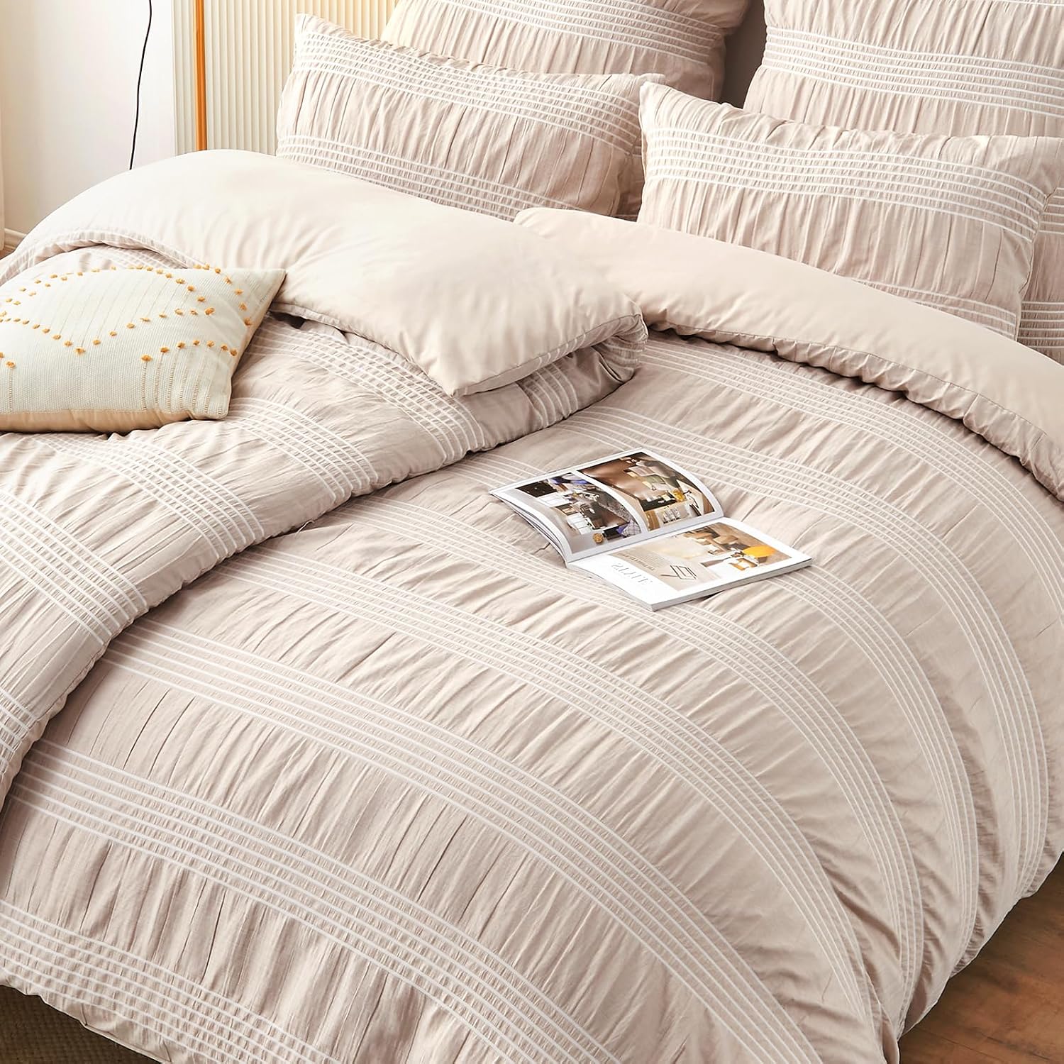 Qucover Bettwaesche 135x200 Seersucker grau weiss gestreift Mikrofaser 200cm-220cm