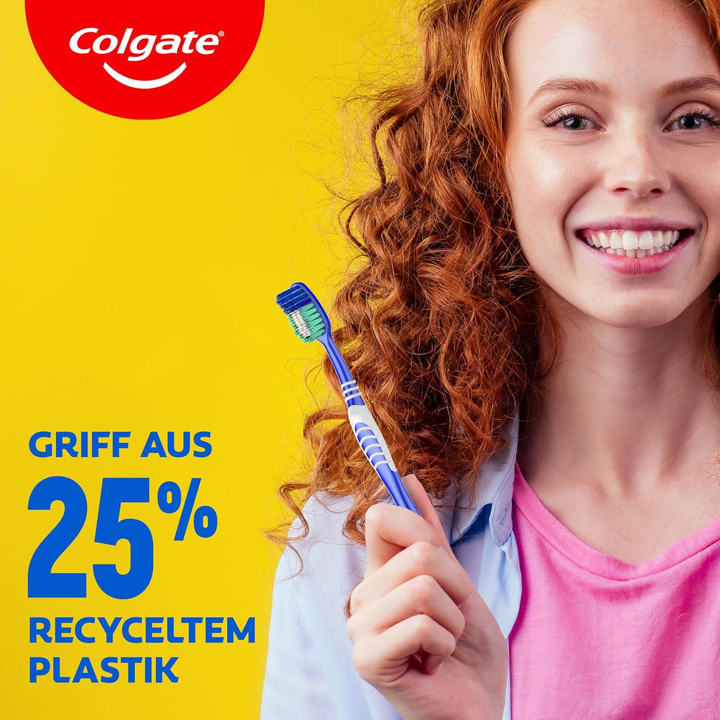 Colgate Extra Clean Zahnbuerste mittel 3er Pack mit Zungenreiniger