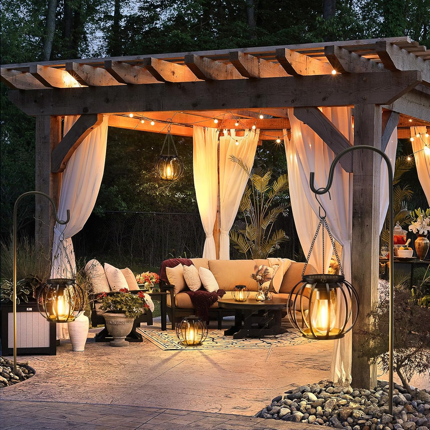 BUCASA Solar Haengelampen Aussen 2er Set LED IP65 Metall Garten Terrasse Balkon