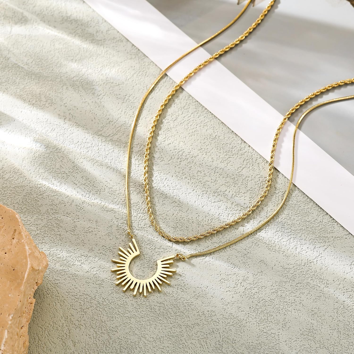 Tewiky Sonnenanhaenger Halskette Damen 14K Gold vergoldet Silber Layering