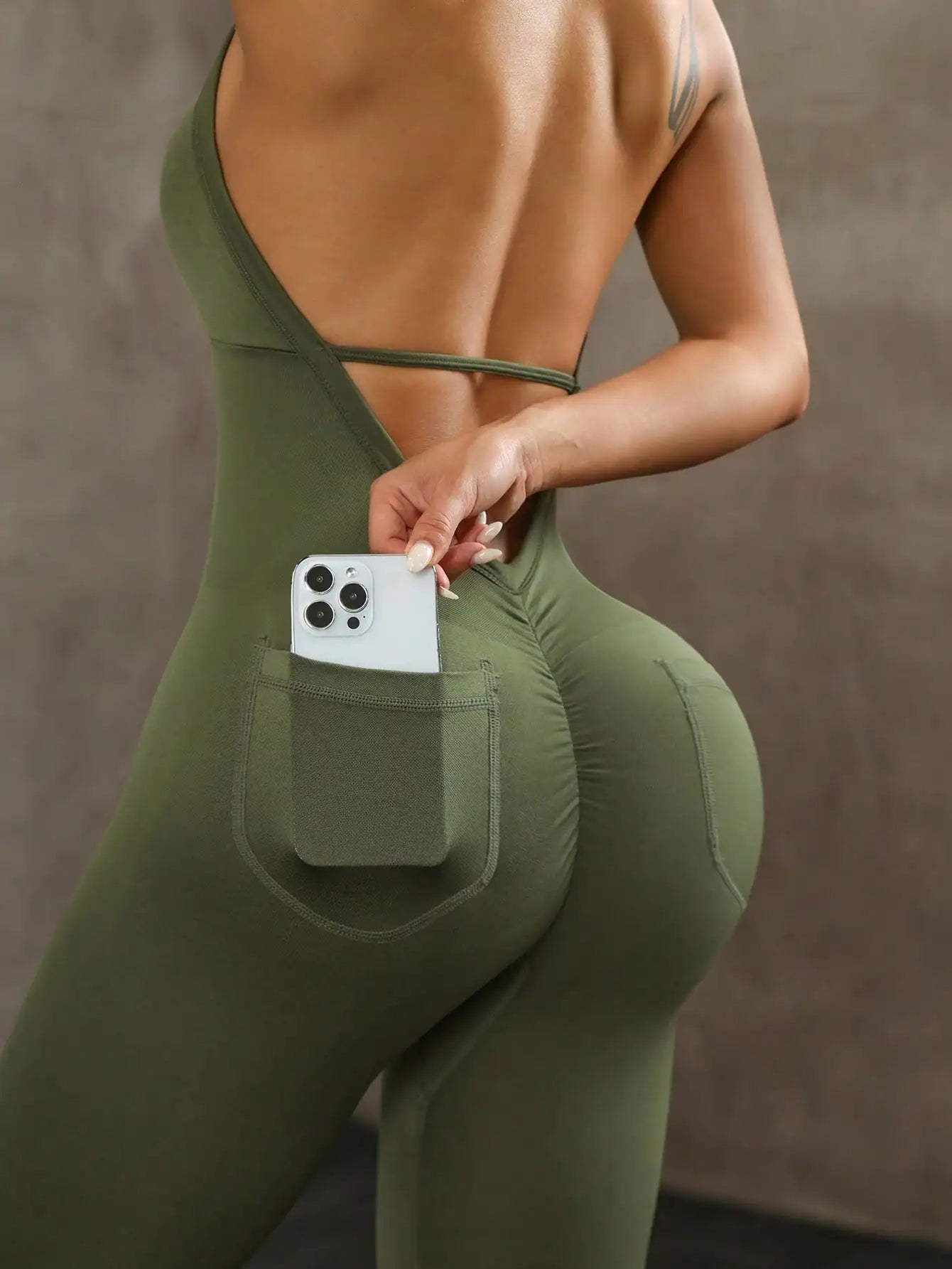 Solid Color High‑Elasticity Sports Set – Sleeveless Backless Yoga Top & Compression Leggings